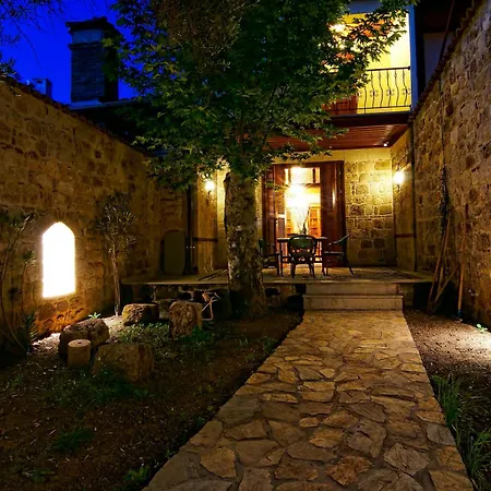 Minyon Hotel