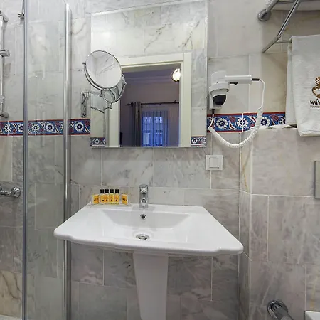 مينيون أنطاليا