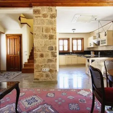 مينيون فندق أنطاليا