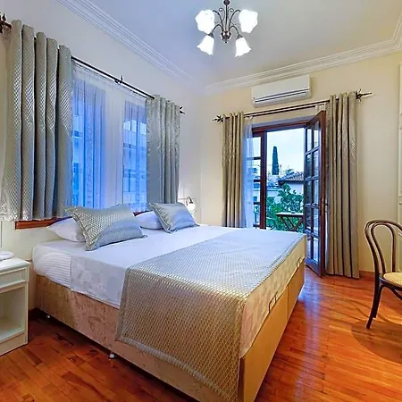 Hotel Minyon 4*