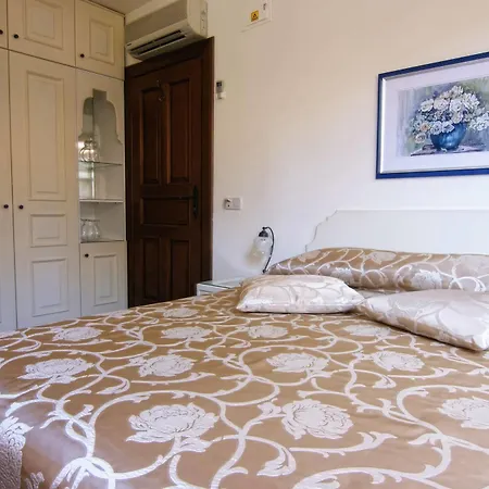 Hotel Minyon 4*