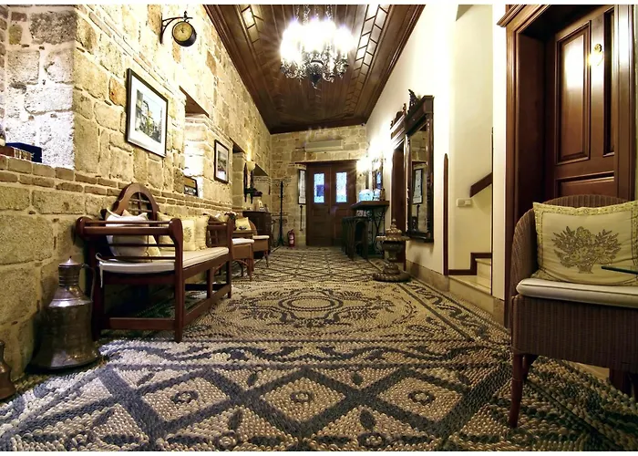 Minyon Hotell
