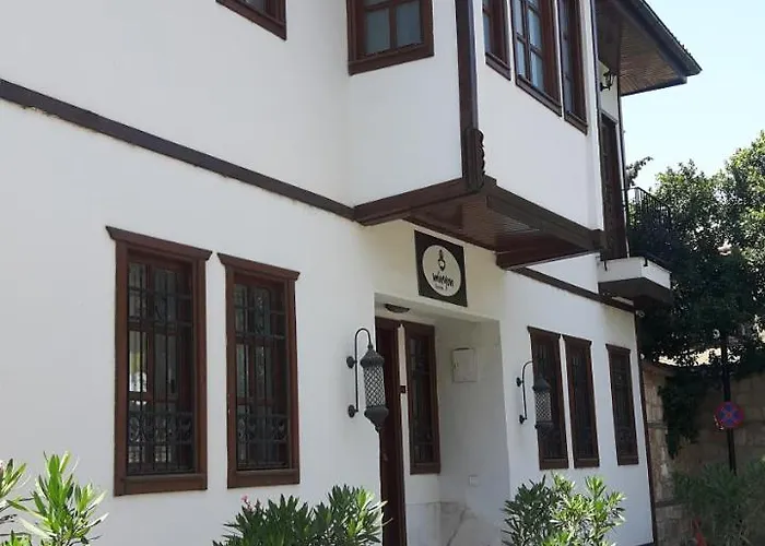 明杨酒店 安塔利亚