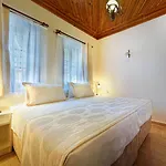 Minyon Hotel
